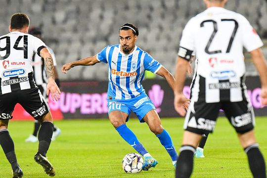 Ștefan Baiaram, în prim-plan, este imediat sub Louis Munteanu în topul celor mai pregătiți jucători pentru TOP 5 campionate // foto: Imago Images