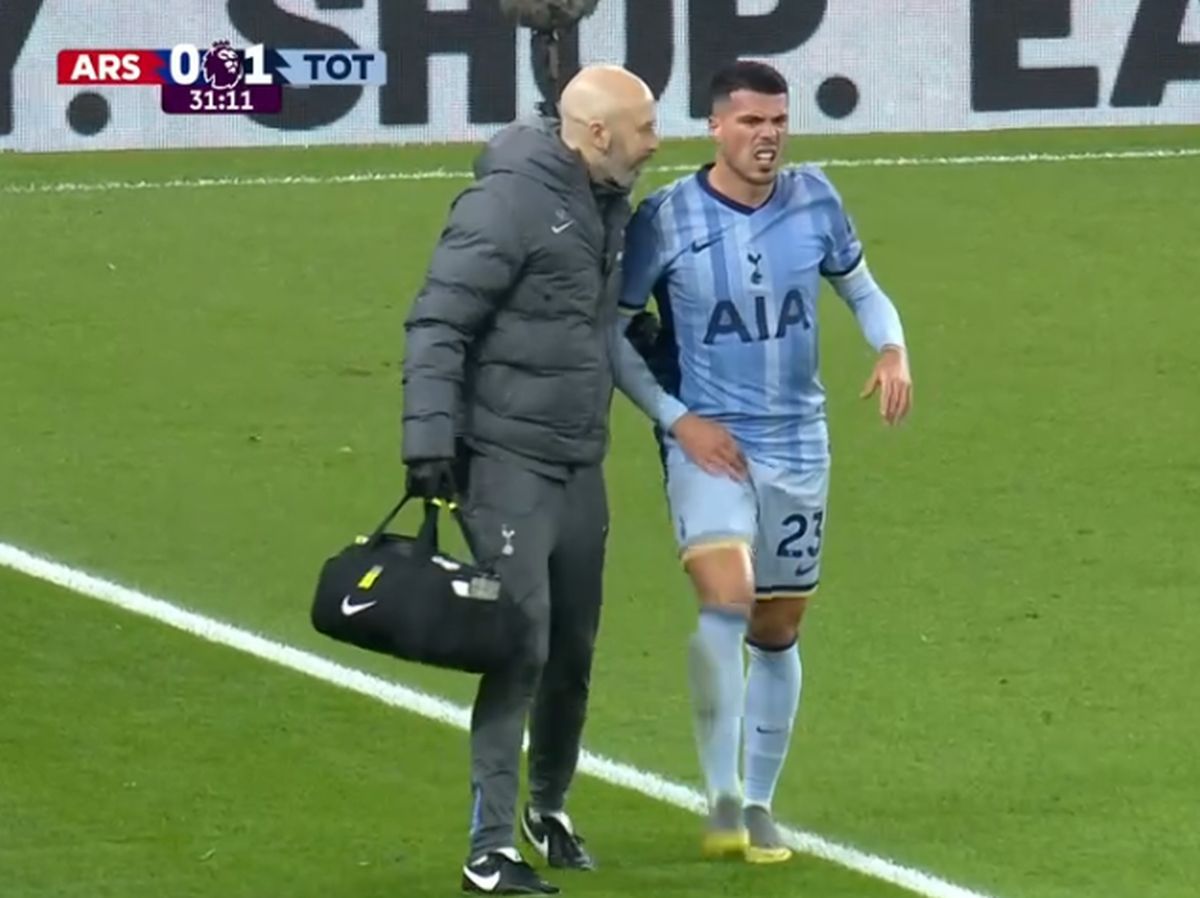 Fază uluitoare în Arsenal - Tottenham: l-a accidentat din dribling pe colegul lui Drăgușin!