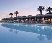 Imagini din resortul Nirvana Cosmopolitan