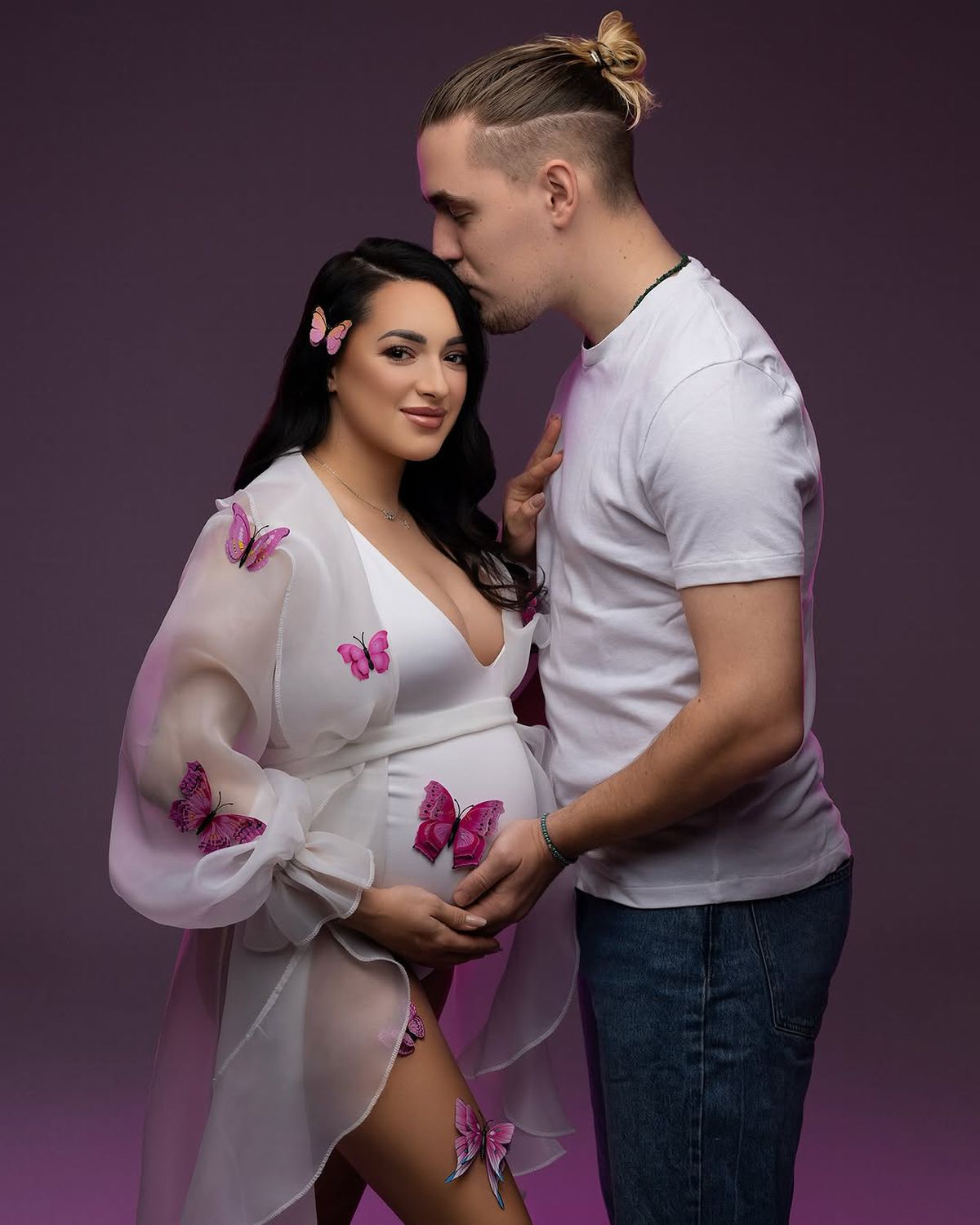 Larisa Iordache, ședință foto spectaculoasă înainte să nască: „Numărăm zilele”