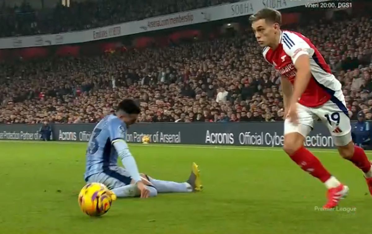 Fază uluitoare în Arsenal - Tottenham: l-a accidentat din dribling pe colegul lui Drăgușin!