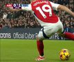 Fază uluitoare în Arsenal - Tottenham: l-a accidentat din dribling pe colegul lui Drăgușin!