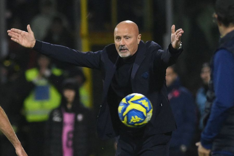 Un fost antrenor al lui Radu Drăgușin îl recomandă pentru un transfer: „O achiziție excelentă pentru Roma”