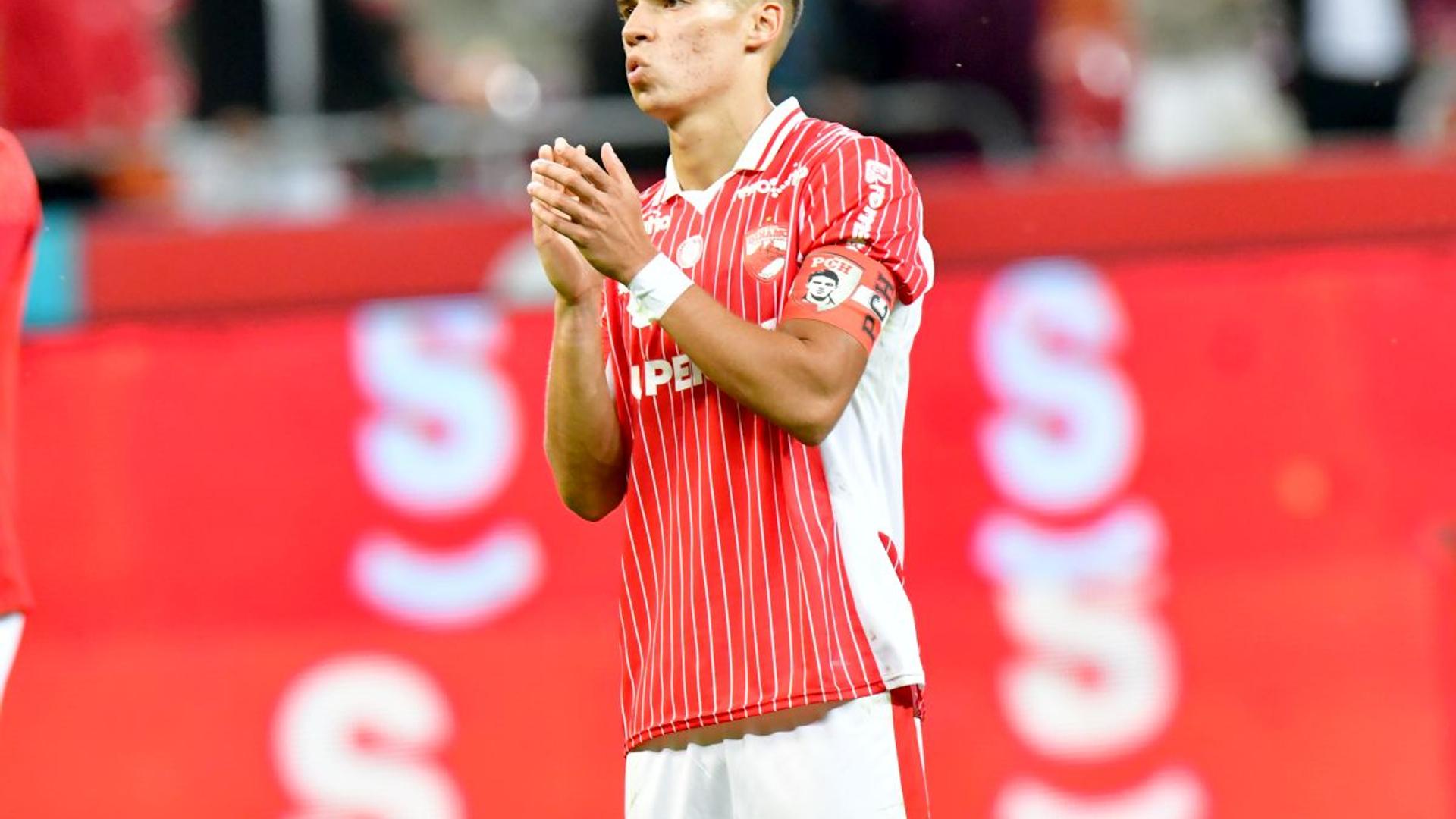 Costel Orac discutând despre transfer Cătălin Cîrjan și impactul situației din Ucraina asupra echipei naționale fotbal și carierei jucătorului | sursa foto: Gazeta Sporturilor