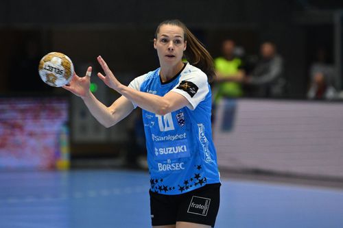 SCM Râmnicu Vâlcea „fură” o campioană mondială de la CSM București: „Sunt foarte fericită”