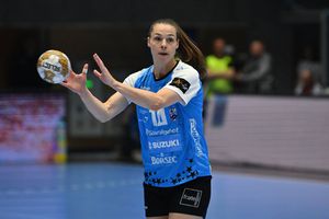 SCM Râmnicu Vâlcea „fură” o campioană mondială de la CSM București: „Sunt foarte fericită”