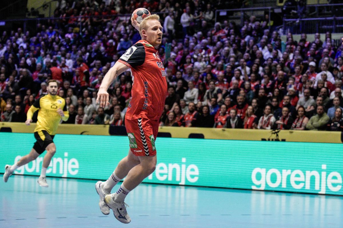 Meci cu scor ISTORIC la Euro 2026 de handbal » Două recorduri bătute: cea mai mare victorie a gazdelor, cel mai drastic eșec din istoria naționalei!