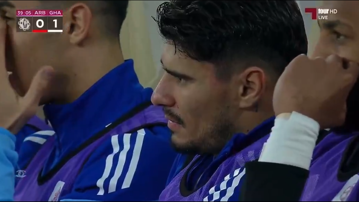 Florinel Coman s-a accidentat în duelul cu echipa lui Cosmin Contra » Exces de zel al arbitrului