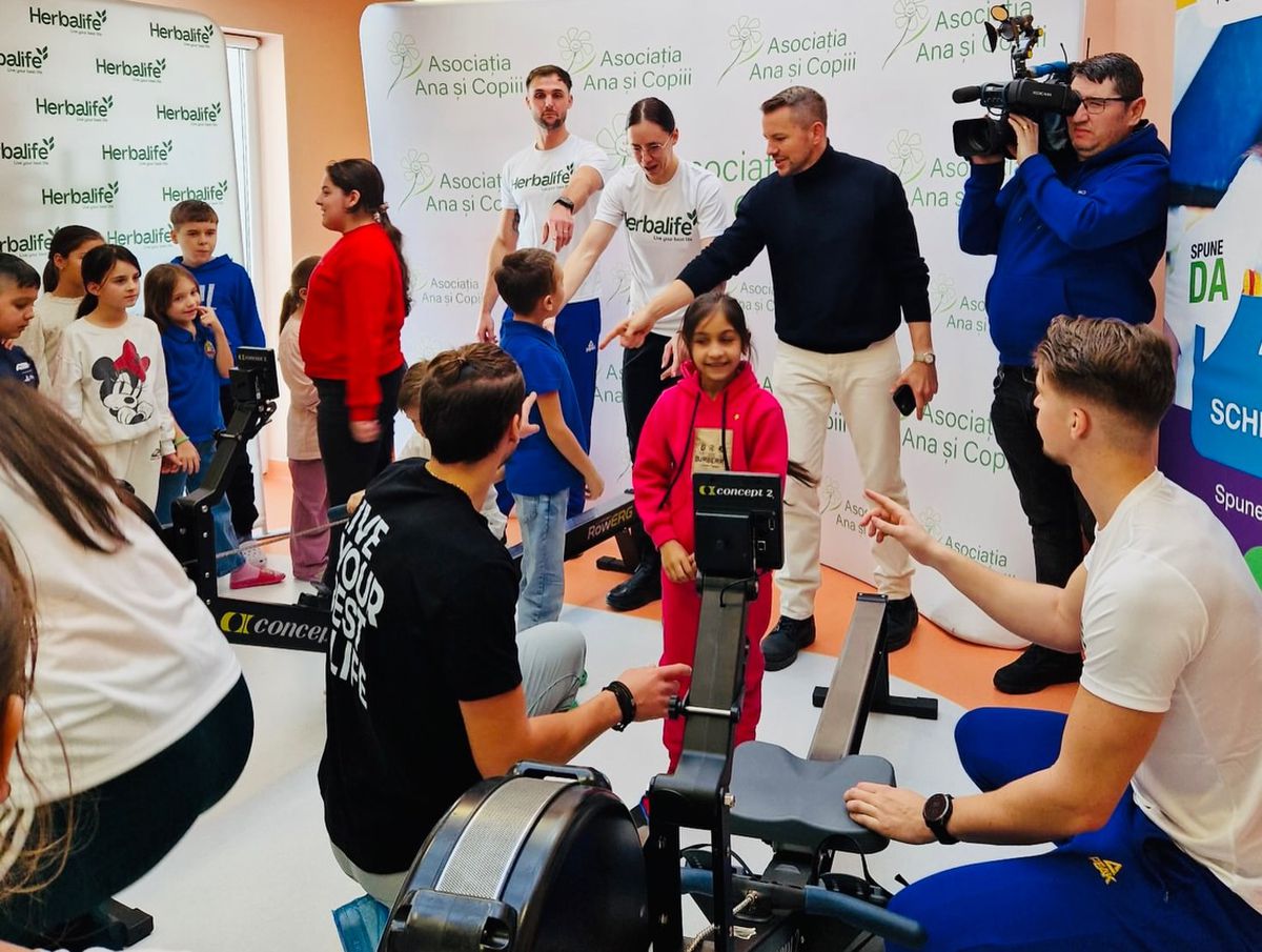 Canotorii lotului național, alături de copiii defavorizați: „Sunt foarte entuziasmați și știau despre ce e vorba, știau mișcarea”