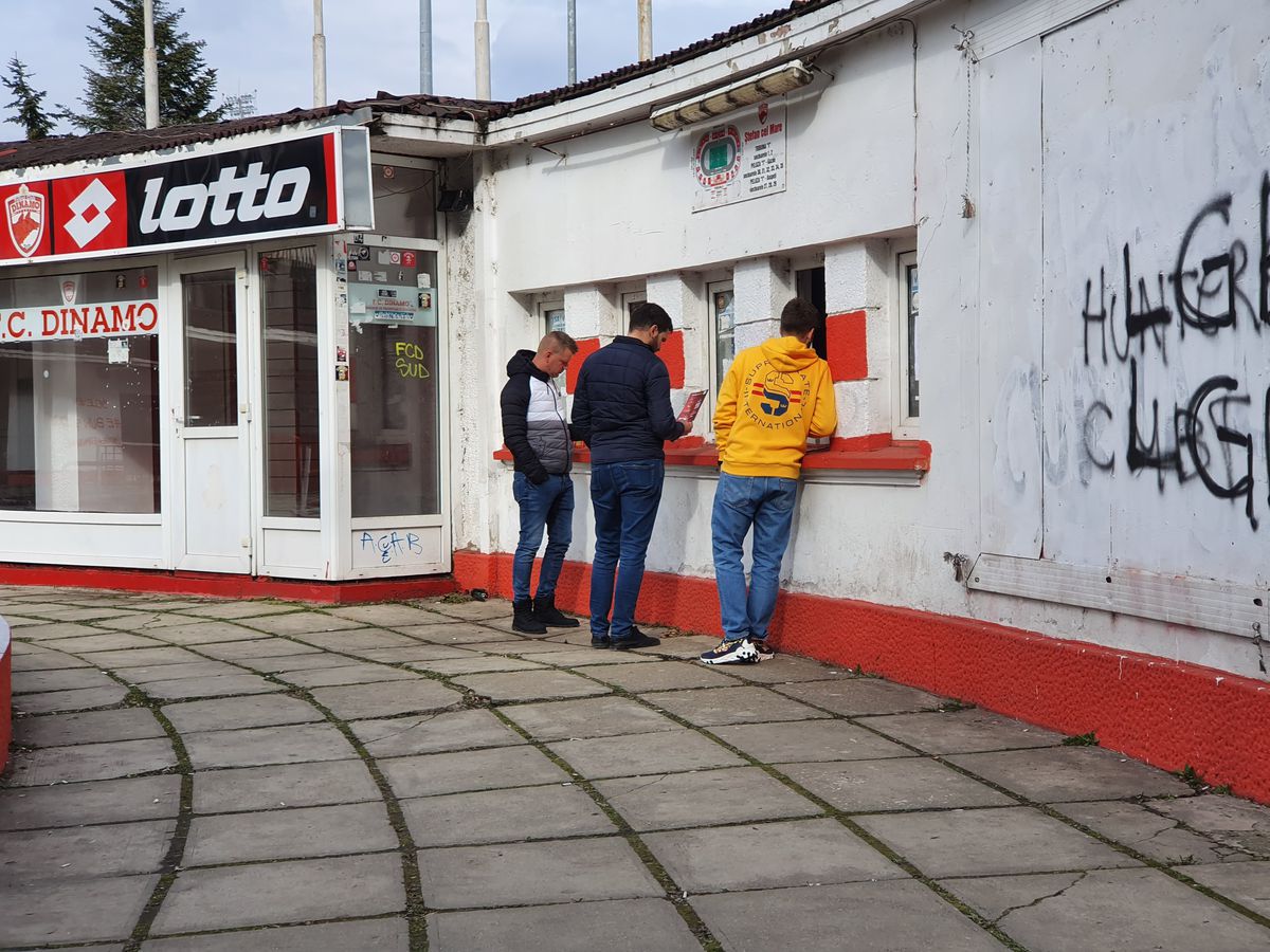 DINAMO - FCSB // Derby cu casa închisă! Recordul pe care îl vor bate fanii formației lui Becali și suma impresionantă strânsă de „câini”