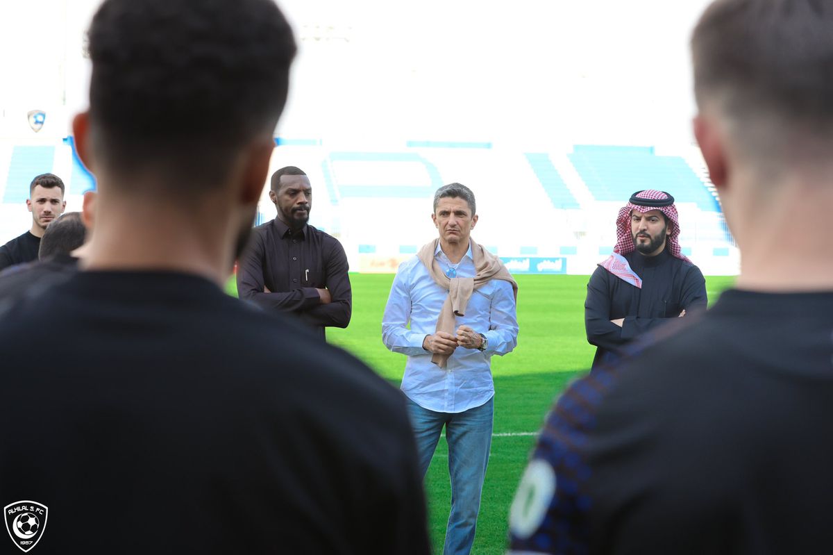 Răzvan Lucescu s-a despărțit de Al Hilal