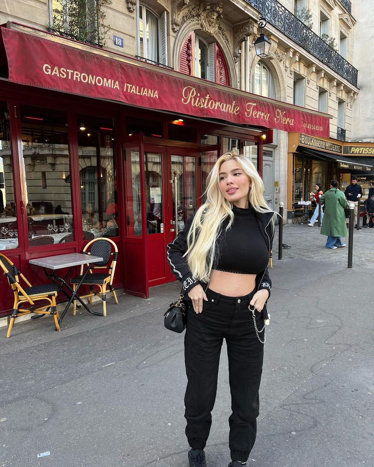 Iubita unui star de la Real Madrid a răvășit Parisul înainte de meciul cu PSG