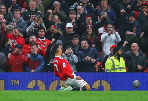 Cristiano Ronaldo (37 de ani) a marcat golul descătușării lui Manchester United în disputa cu Brighton, de pe „Old Trafford”. „Diavolii roșii” s-au impus cu 2-0 și rămân în lupta pentru locurile de Liga Campionilor.