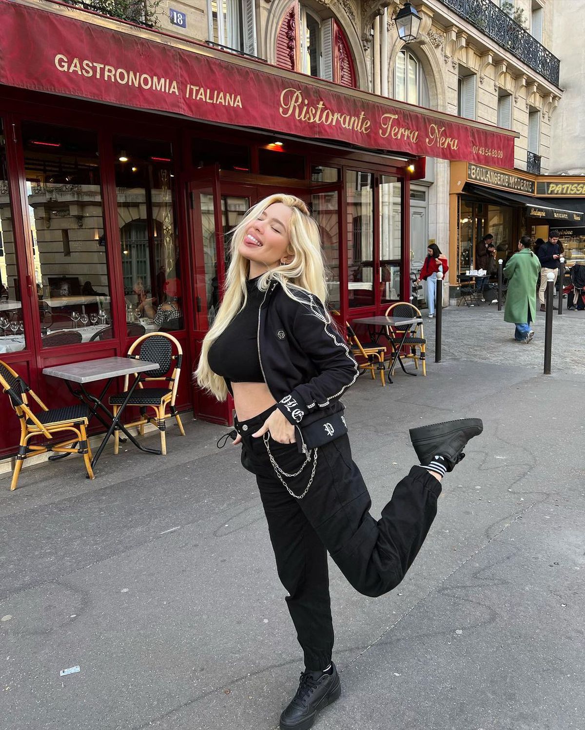 Karoline Lima, iubită Eder Militao