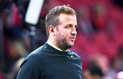 Prezent tot mai des în România, Van der Vaart a făcut o comparație colosală: „Fantastic! Mai valoros decât Harry Maguire”