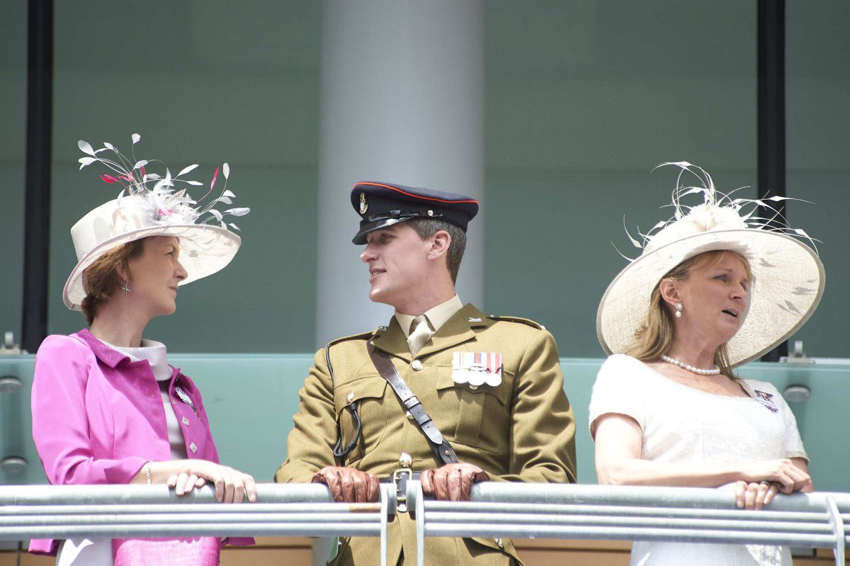 Schimbare după 313 ani! Cursa de cai la care participă familia regală din Marea Britanie renunță la una din tradiții