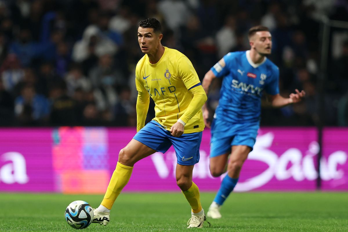 Detaliul care i-a „blocat” pe toți: de ce își face Ronaldo unghiile cu ojă