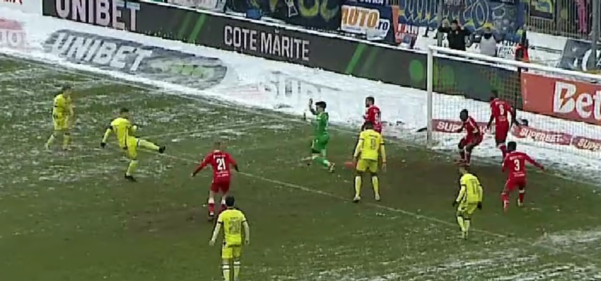 Petrolul Ploiești - UTA Arad, gol anulat // 15.02.2025