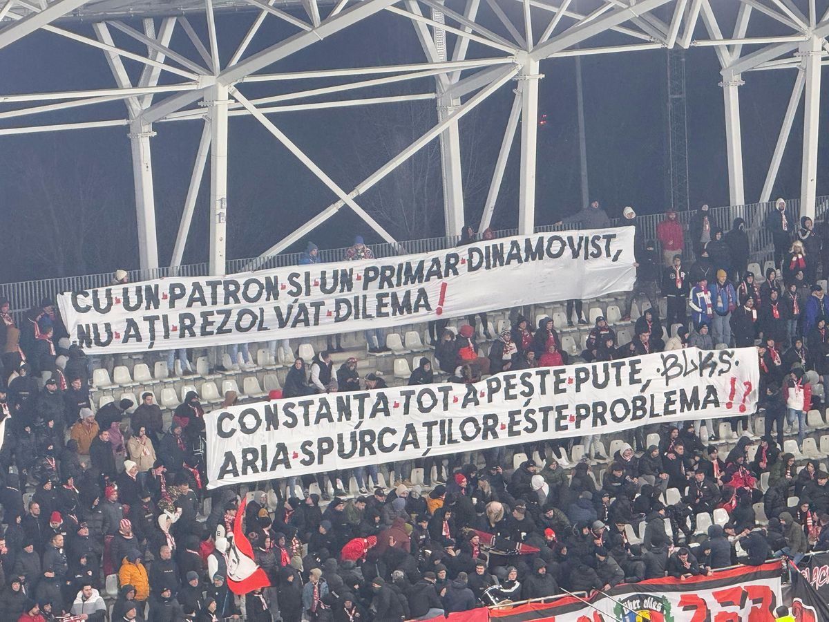 Un erou și un personaj negativ pe „Arc”, imediat după Dinamo - Farul! Pe cine au înjurat fanii „câinilor”