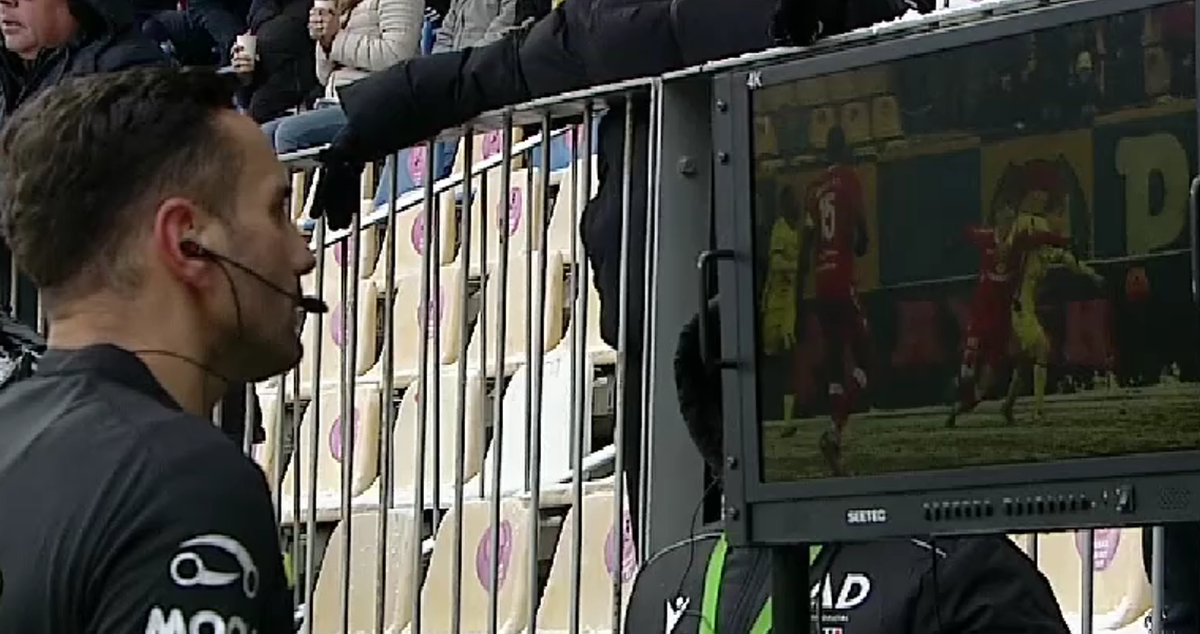 Petrolul Ploiești - UTA Arad, gol anulat // 15.02.2025