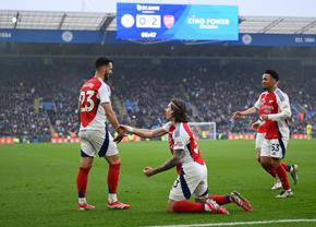 Arsenal a câștigat pe final cu Leicester și s-a apropiat de Liverpool » Cum arată clasamentul din Premier League