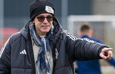 Zile pline la echipa lui Bogdan Lobonț: au plecat 7 jucători, au venit 8 » „Pisica” a luat de la FCSB, CFR Cluj, Farul