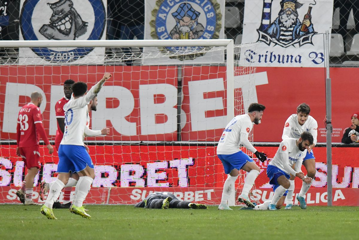 Farul o bate pe Dinamo și strânge tot mai tare lupta pentru play-off » Cum arată ACUM clasamentul Superligii