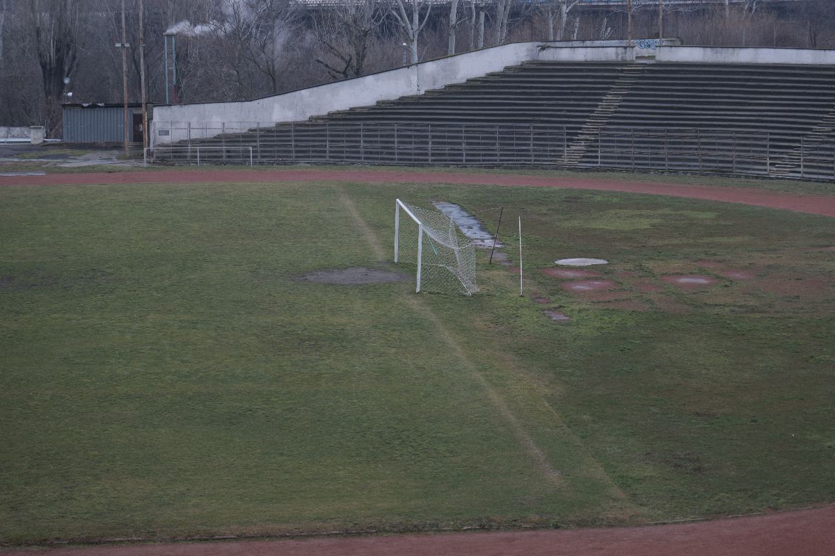 Singurul stadion din România unde Juventus a îngenuncheat » Vânat de piața imobiliară, GSP l-a găsit lăsat de izbeliște, dar securizat la maximum