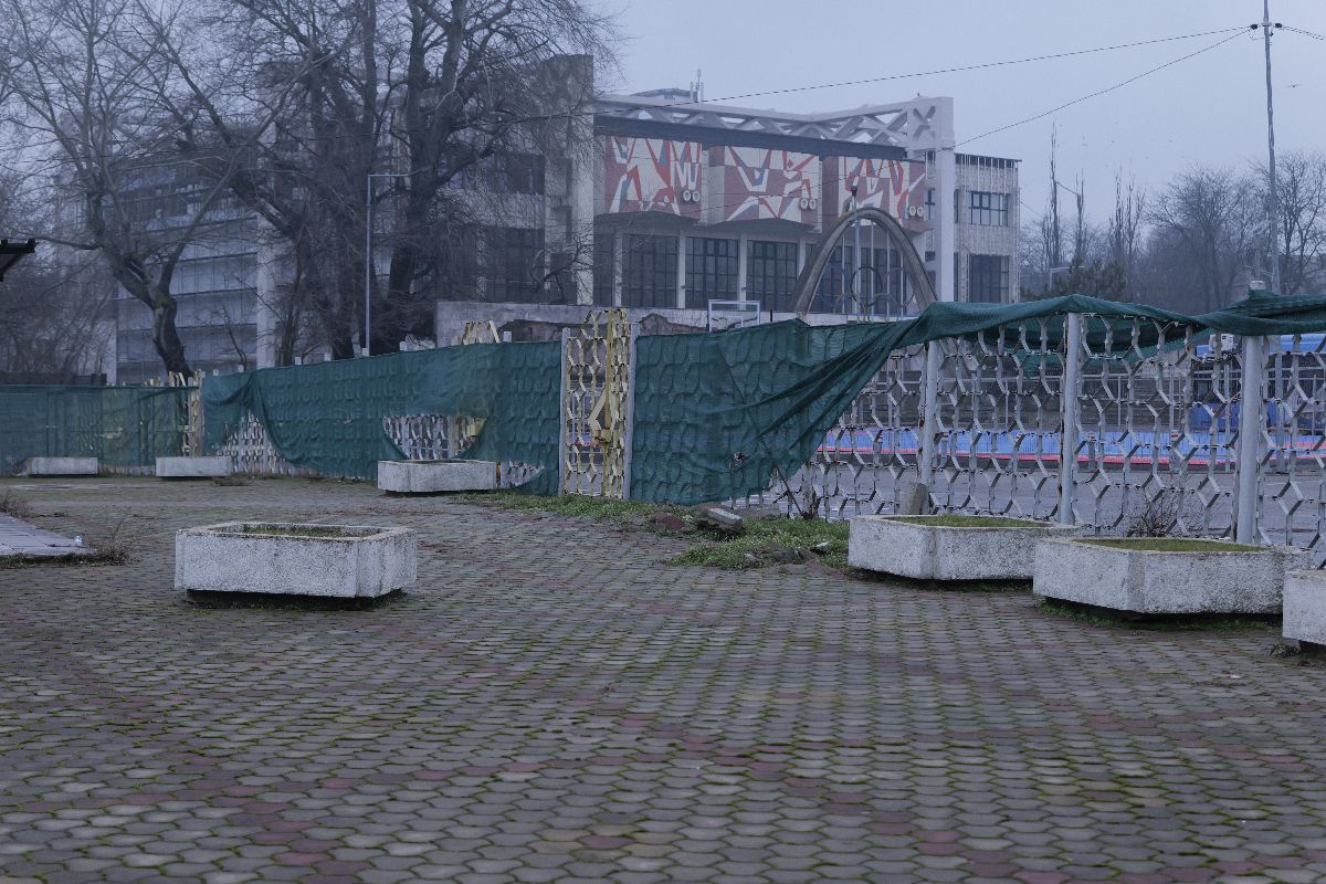 Singurul stadion din România unde Juventus a îngenuncheat » Vânat de piața imobiliară, GSP l-a găsit lăsat de izbeliște, dar securizat la maximum