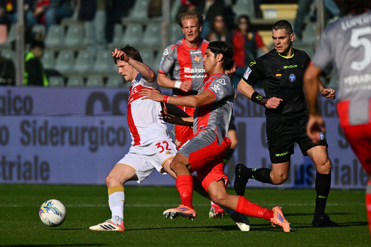 Cremonese - Genoa // 15 februarie 2026