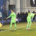 Marian Aioani (26 de ani), portarul titular al Rapidului, s-a accidentat în prima repriză a meciului cu Farul. Înlocuitorul acestuia, Dejan Iliev, a comis-o înainte de pauză/ FOTO Andrei Furnigă (GSP)