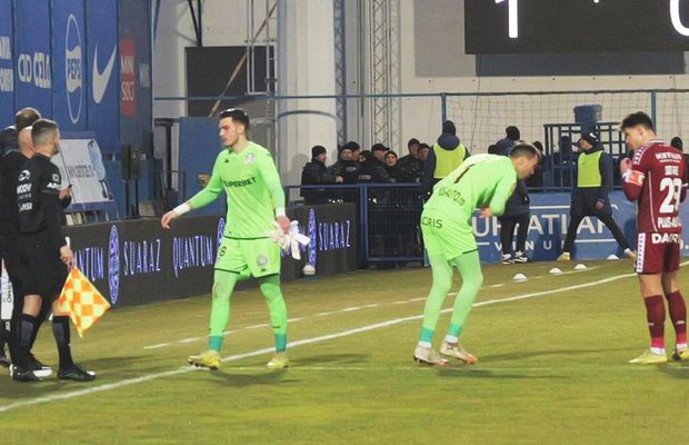 Ghinion pentru Rapid cu Farul » Titularul s-a rupt, înlocuitorul a „comis-o”