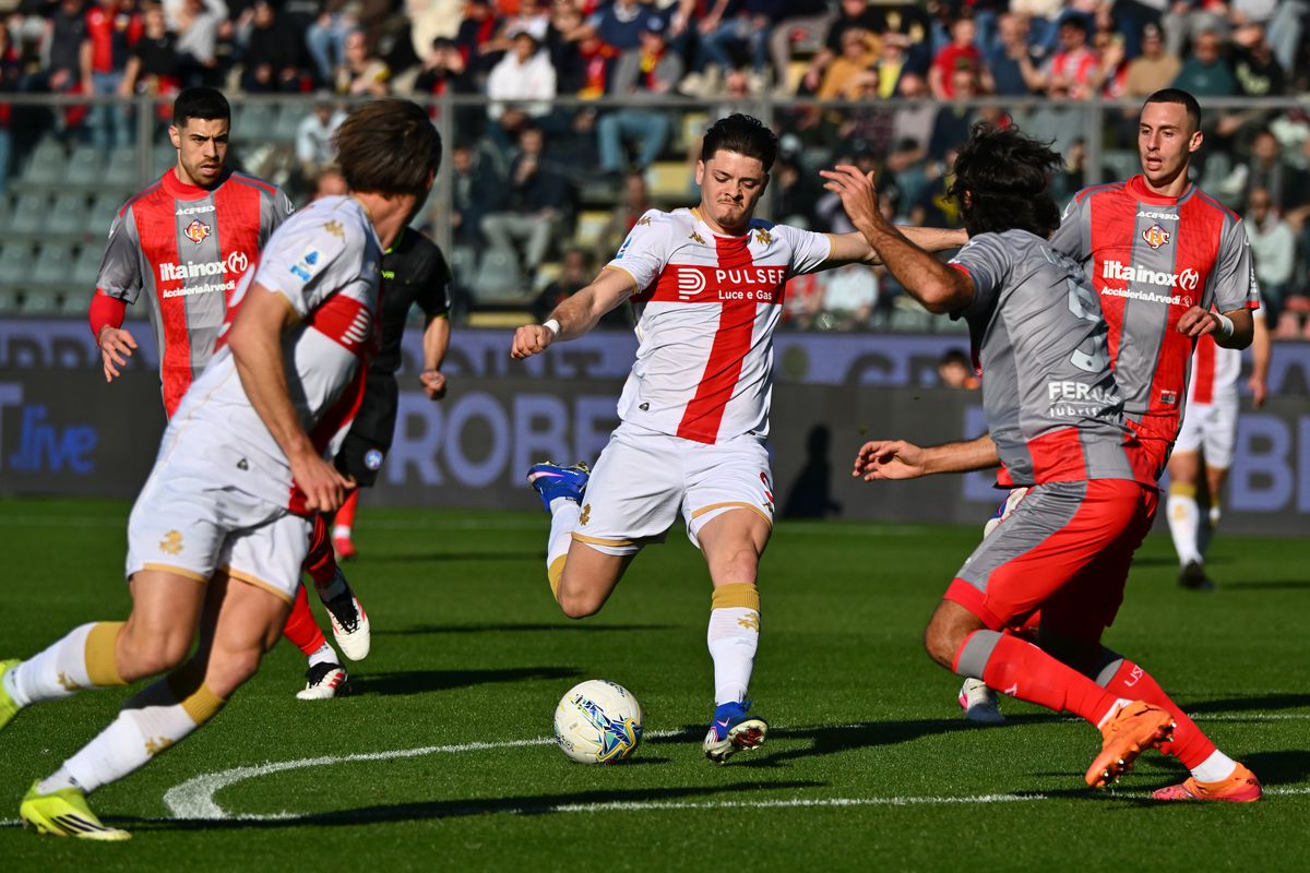 Genoa și Cremonese s-au anihilat reciproc » Pe ce loc se află echipa lui Șucu în Serie A