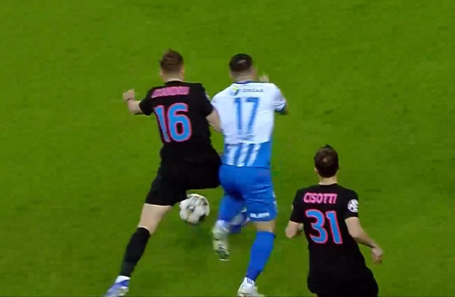 Toate fazele de arbitraj din Craiova - FCSB » De ce a fost anulat golul de 2-0: explicația din regulament