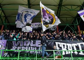 Fanii lui FC Argeș au lăsat un mesaj dur în fața sediului FRF: „Adunătură de mafioți și hoți!”