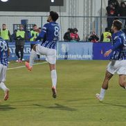 David Maftei, Ionuț Vînă și Victor Dican, în Farul - Rapid. Foto: Andrei Furnigă (GSP)