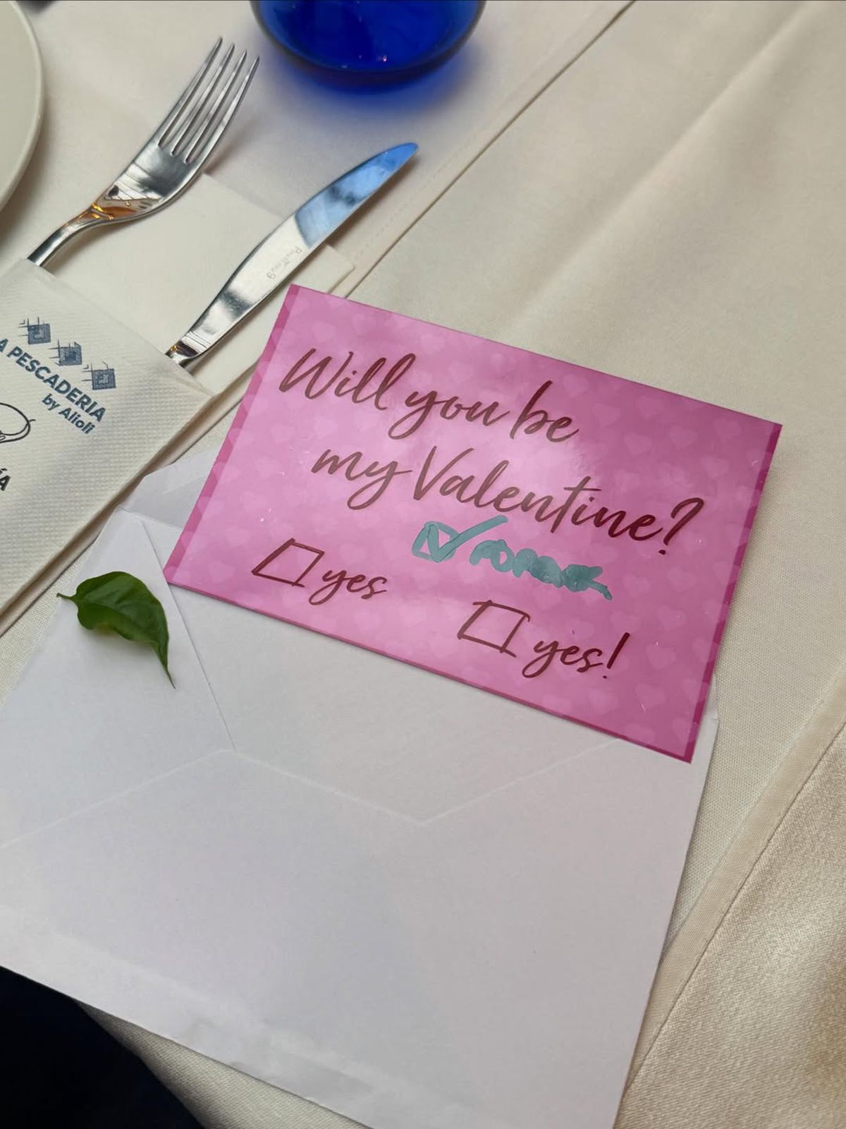 Elizabeth Omoregie și Gabriela Moreschi