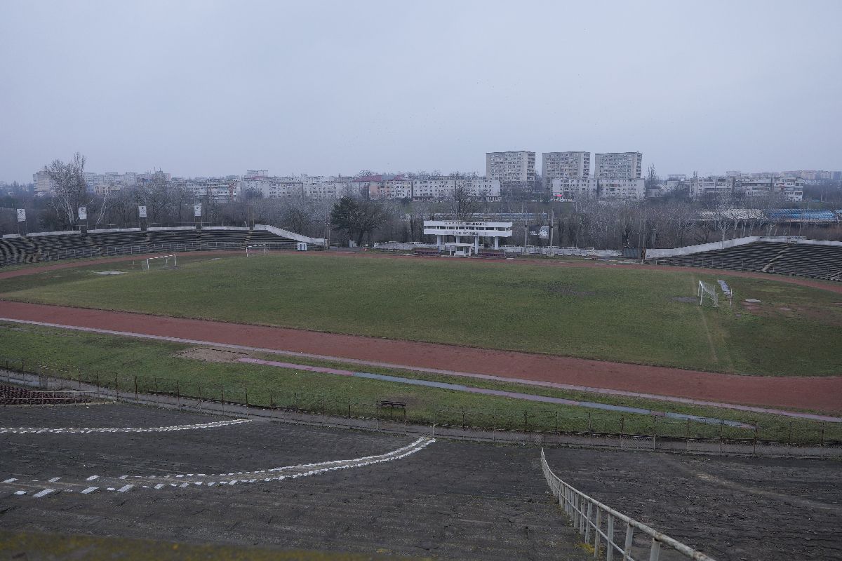 Singurul stadion din România unde Juventus a îngenuncheat » Vânat de piața imobiliară, GSP l-a găsit lăsat de izbeliște, dar securizat la maximum