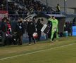 Marian Aioani s-a accidentat și a fost înlocuit de Iliev (Farul-Rapid). Foto: Andrei Furnigă (GSP)