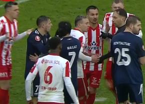 Adrian Porumboiu semnalează încă o greșeală de arbitraj în lupta la play-off: „Nu știu de ce l-au mai chemat cei din camera VAR!”