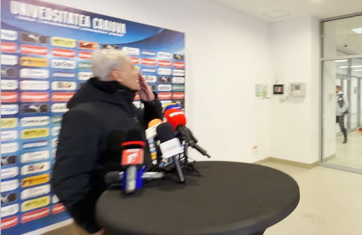 Interacțiunea dintre Mihai Stoica și Sorin Cârțu, la Craiova - FCSB
