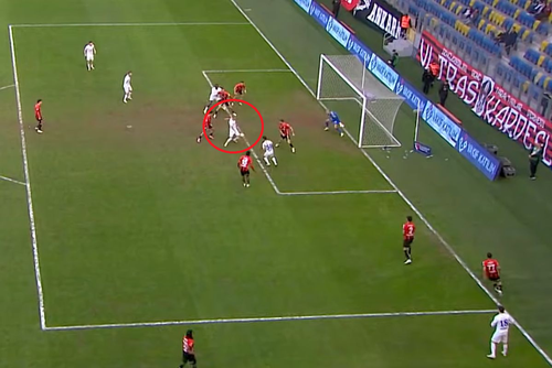 Valentin Mihăilă, pasă de gol norocoasă în Genclerbirligi - Rizespor