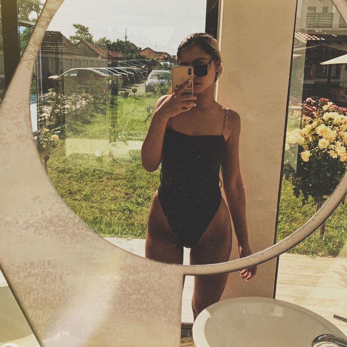 FOTO Iubita lui Cristi Manea arată formidabil după ce a născut! Irina face senzație pe Instagram