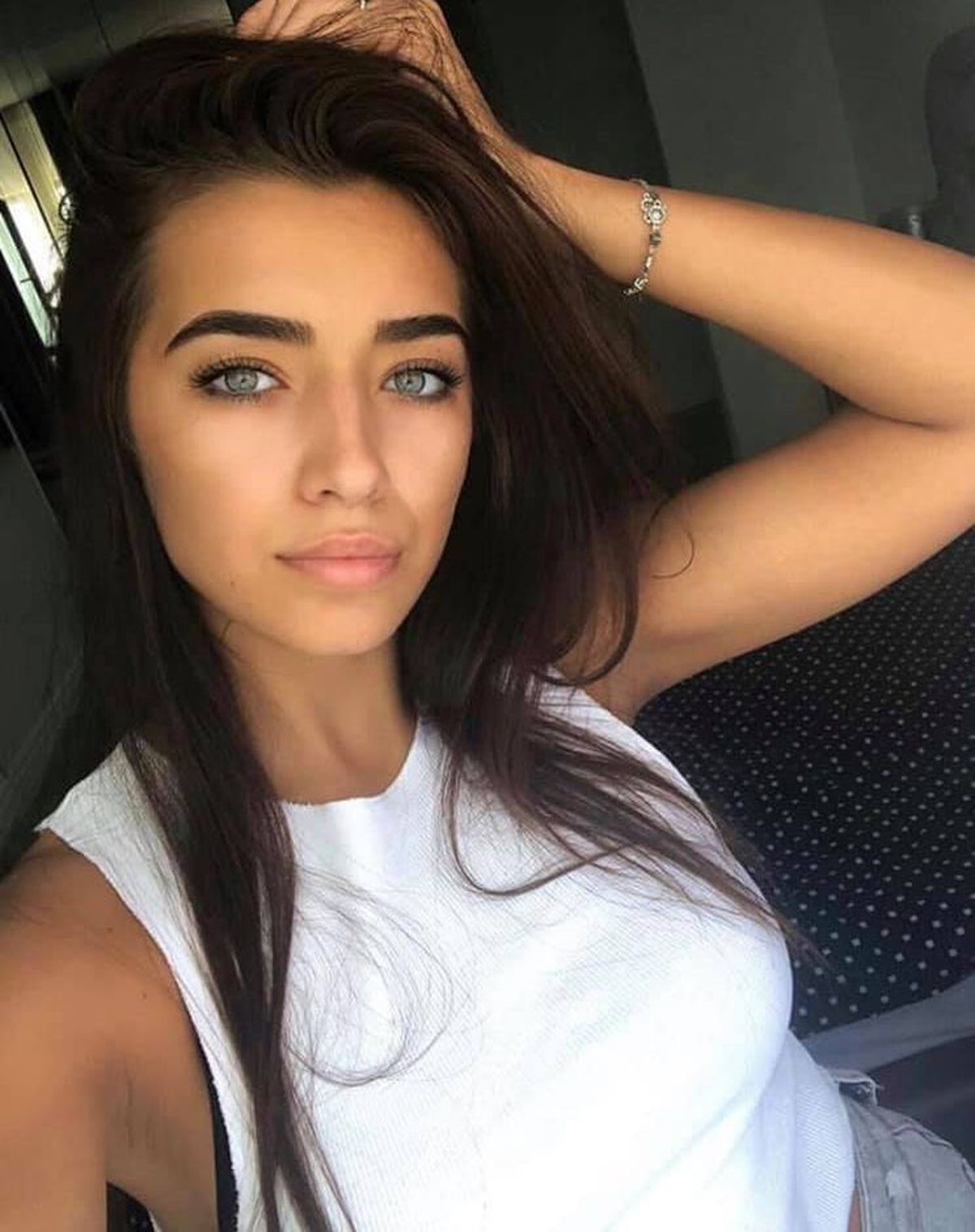 Alexandra Ionela Grigoriță! Cine e tânăra, fostă Miss Arad, care l-a sedus definitiv pe Dennis Man