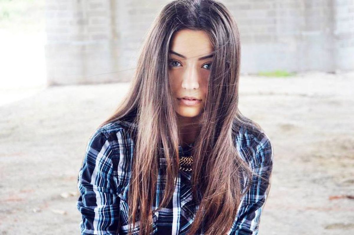 Alexandra Ionela Grigoriță! Cine e tânăra, fostă Miss Arad, care l-a sedus definitiv pe Dennis Man