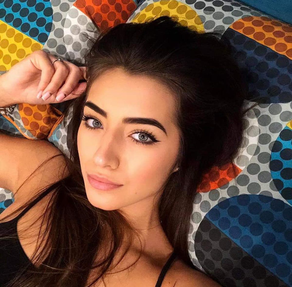 Internaționalul român are o afacere de succes împreună cu iubita, o fostă Miss: „Toți banii lui sunt bine gestionați”