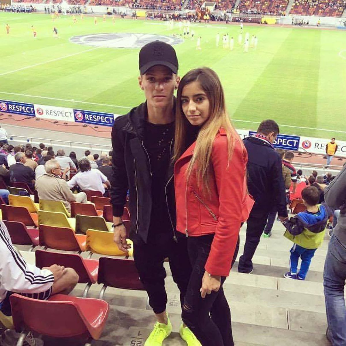 FOTO. Iubita lui Dennis Man, mândră de transferul fotbalistului: „Te iubesc!”