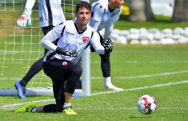 EXCLUSIV Riccardo Piscitelli, portarul italian al lui Dinamo, detalii despre situația din Italia: „Nu am mai întâlnit asta în viața noastră” + cum e la Dinamo