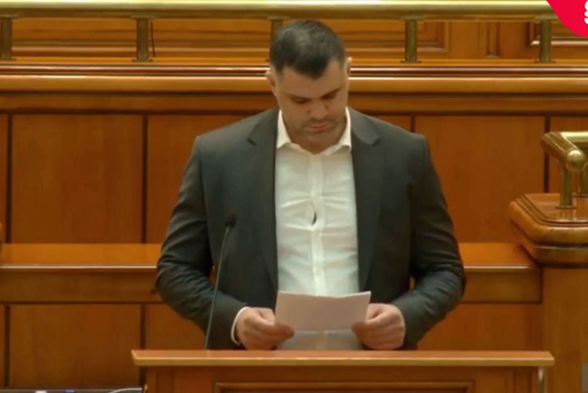 Messy Enumerate fashion Daniel Ghiță, prima reacție după discursul viral din Parlament
