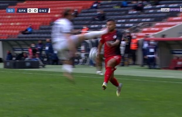 VIDEO. Moment șocant în Turcia! Junior Morais, făcut KO pe teren » Decizia arbitrului